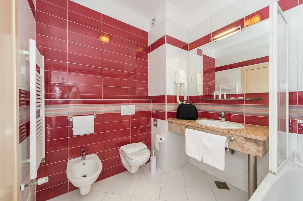 Vilola Bed & Breakfast Zambratija  Bagian luar foto