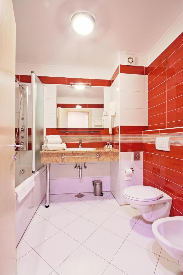 Vilola Bed & Breakfast Zambratija  Ruang foto